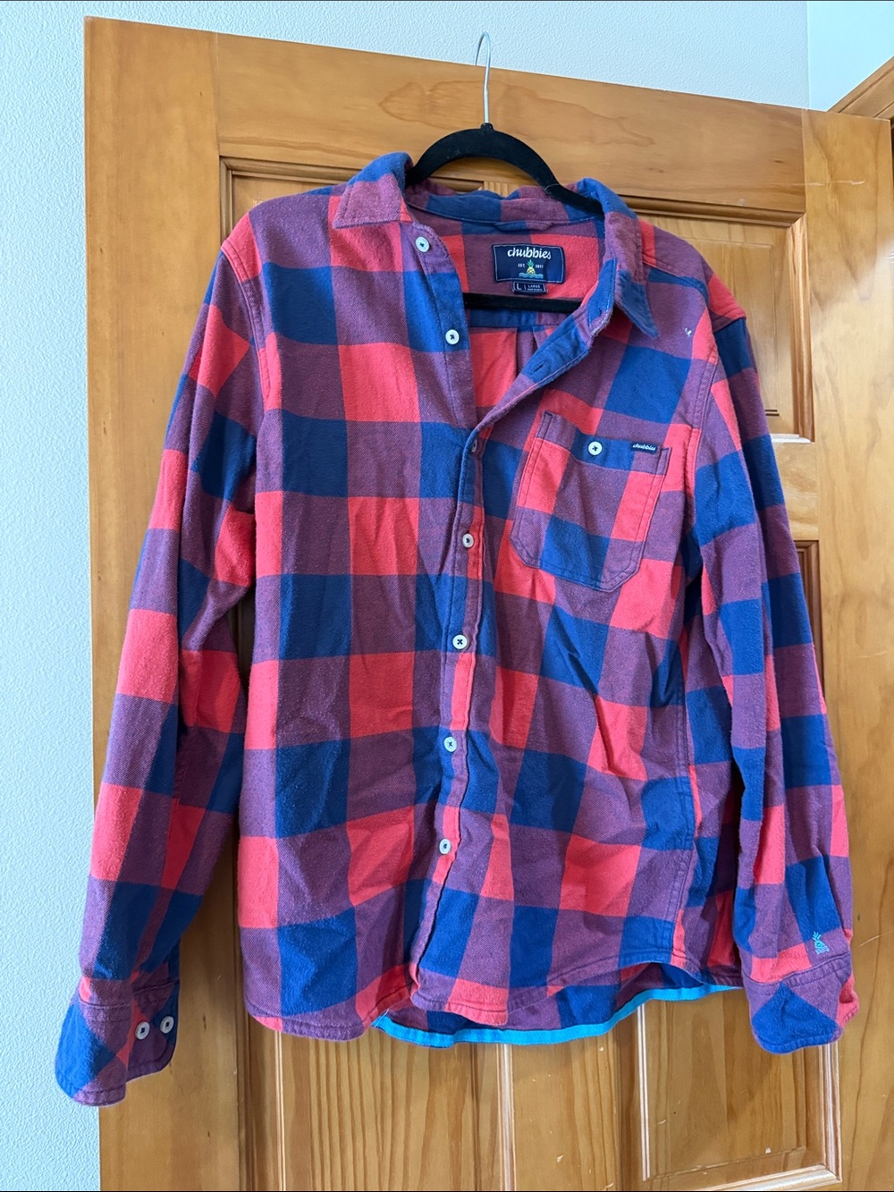 chubbies Red & Navy Plaid Flannel Button-Down Shirt